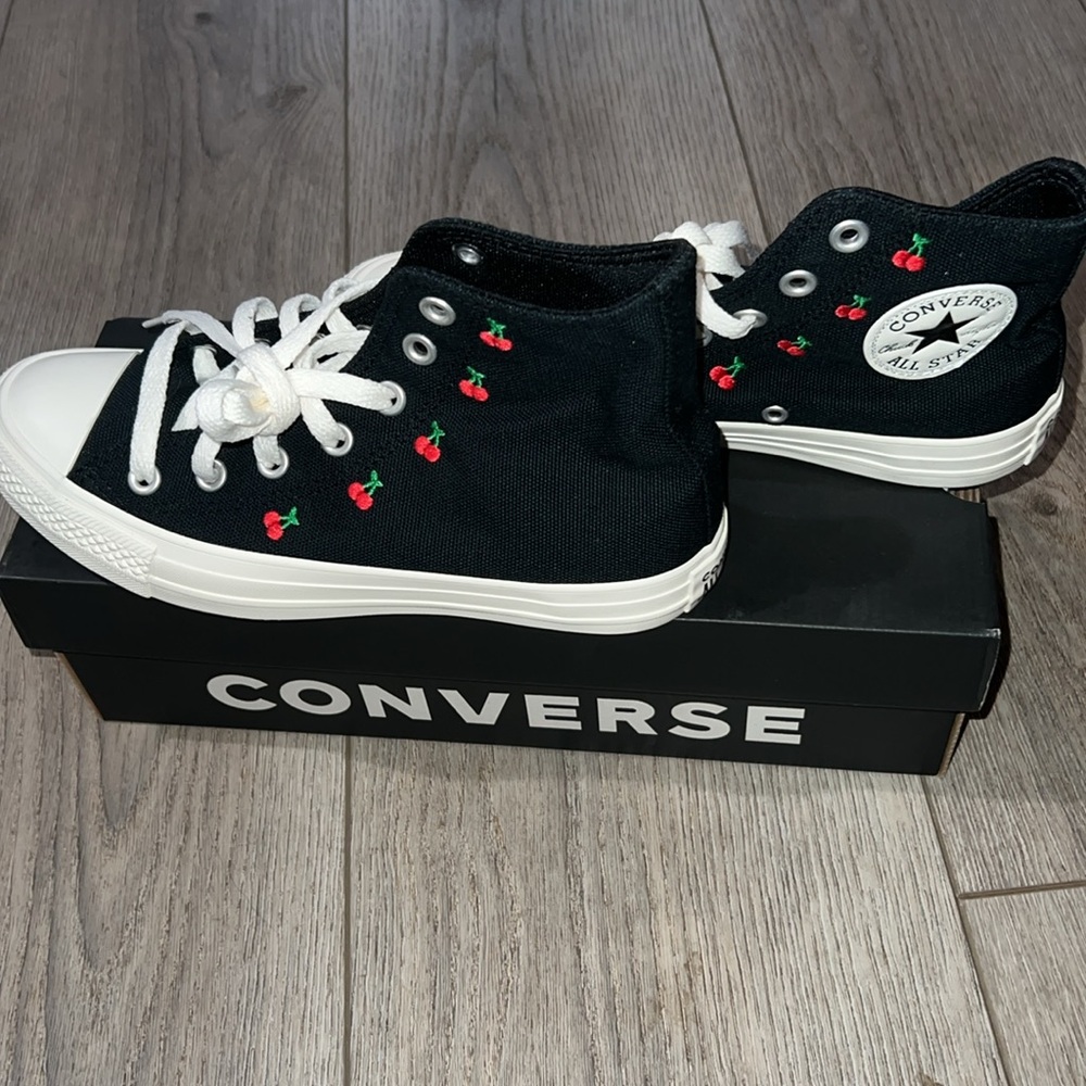BNIB Converse Black High-Top Sneakers with Cherry Embroidery - Picture 4 of 6